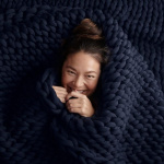 Bearaby Cotton Hand-Knit Weighted Blanket